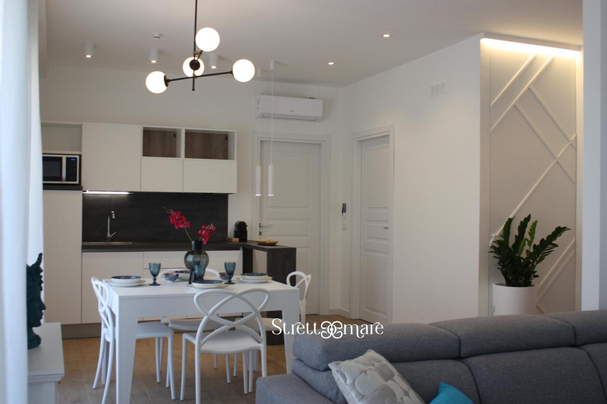Apartment Strettomare-business & Travel Reggio Calabria