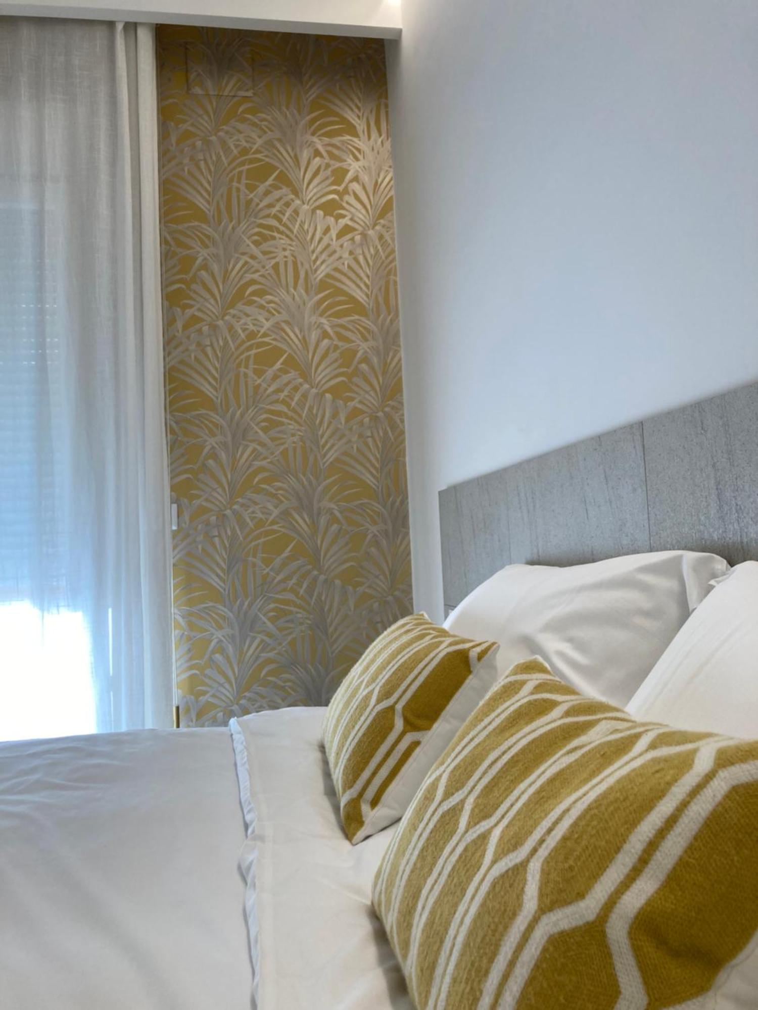 Strettomare-business & Travel *